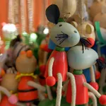 Toys of Wood Oxford, 12 quilles en bois colorées
