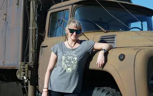 Meilleure polisseuse voiture : nettoyer avant de polir